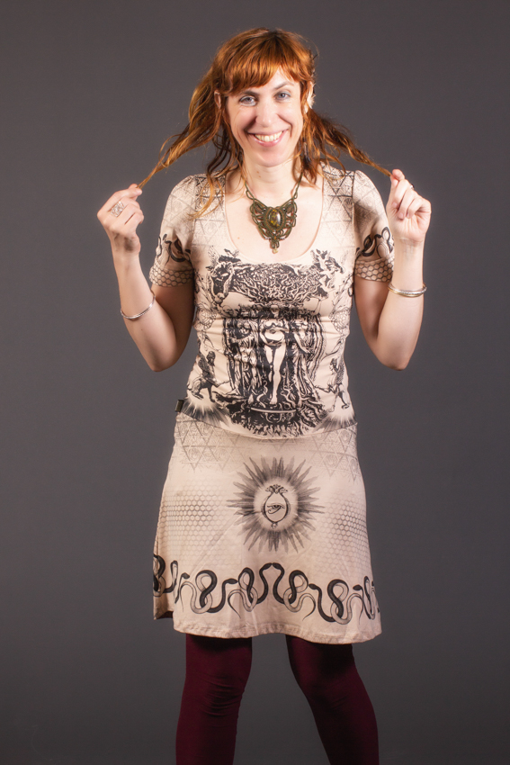 robe alchimie ayam creation robe imprimée triple déesse lunaire chakras scarabé égyptien